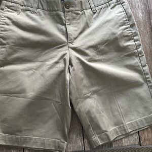 Lands End flat front shorts, khaki, NWOT, size 8.